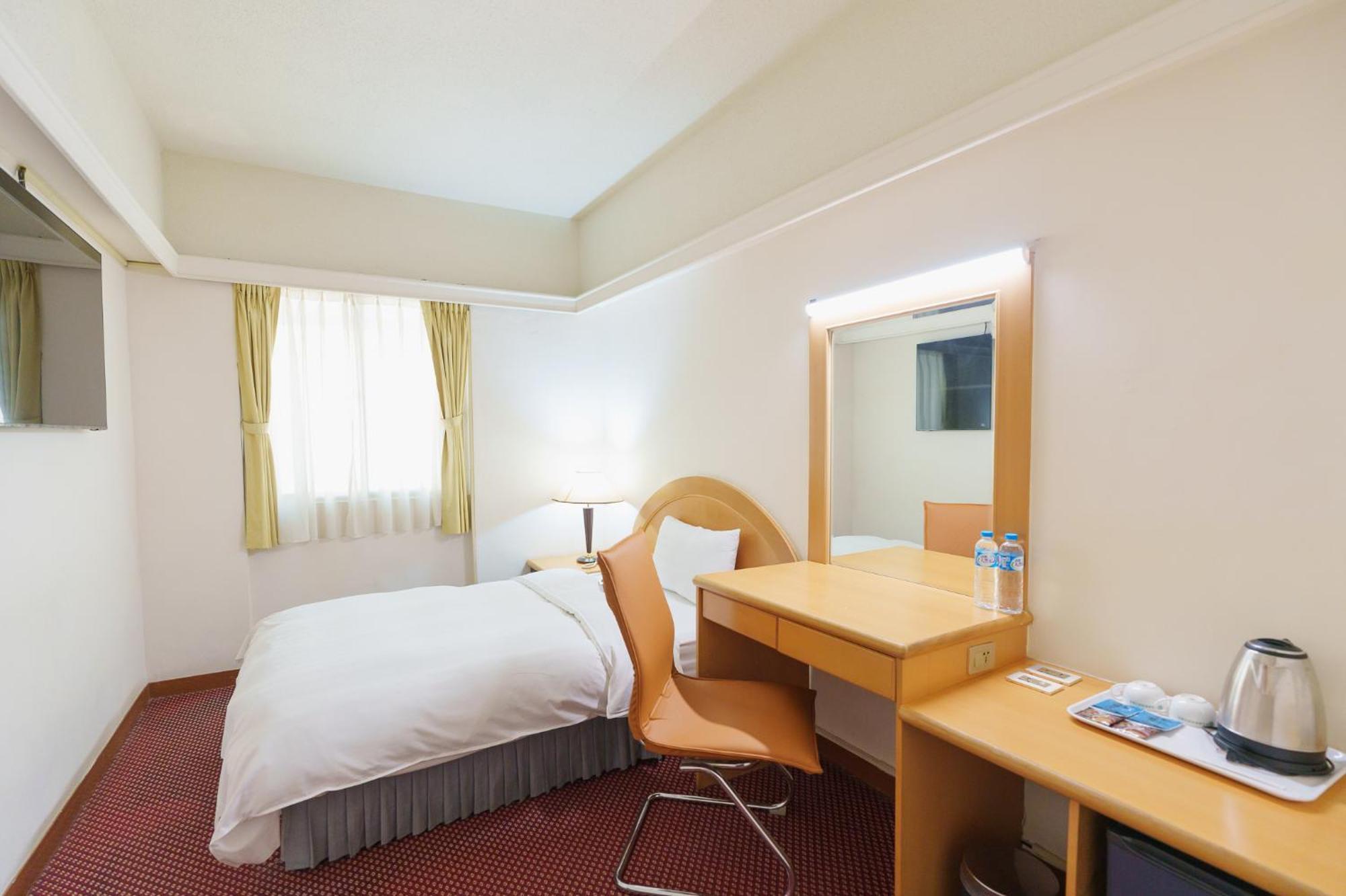 Oriental Hotel Tajnan Kültér fotó