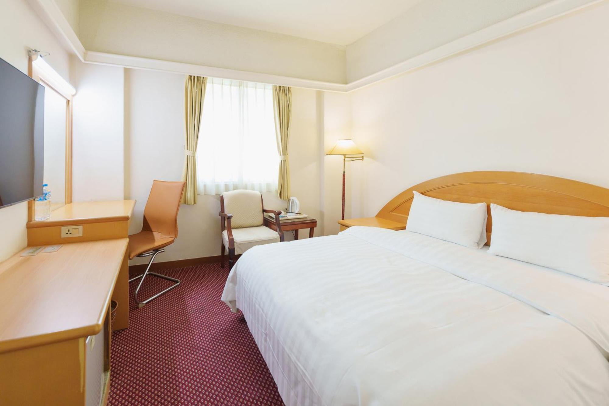 Oriental Hotel Tajnan Kültér fotó