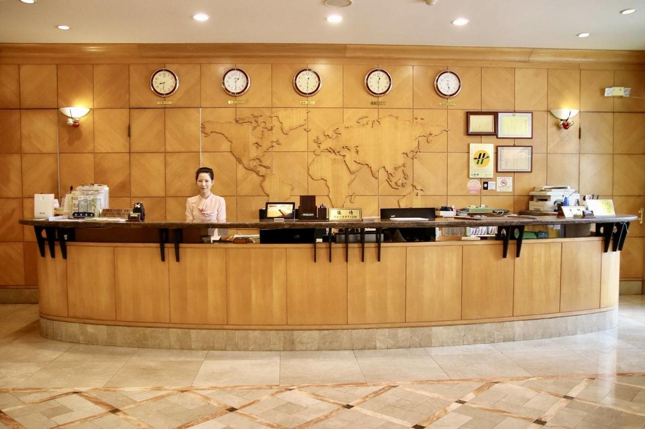 Oriental Hotel Tajnan Kültér fotó